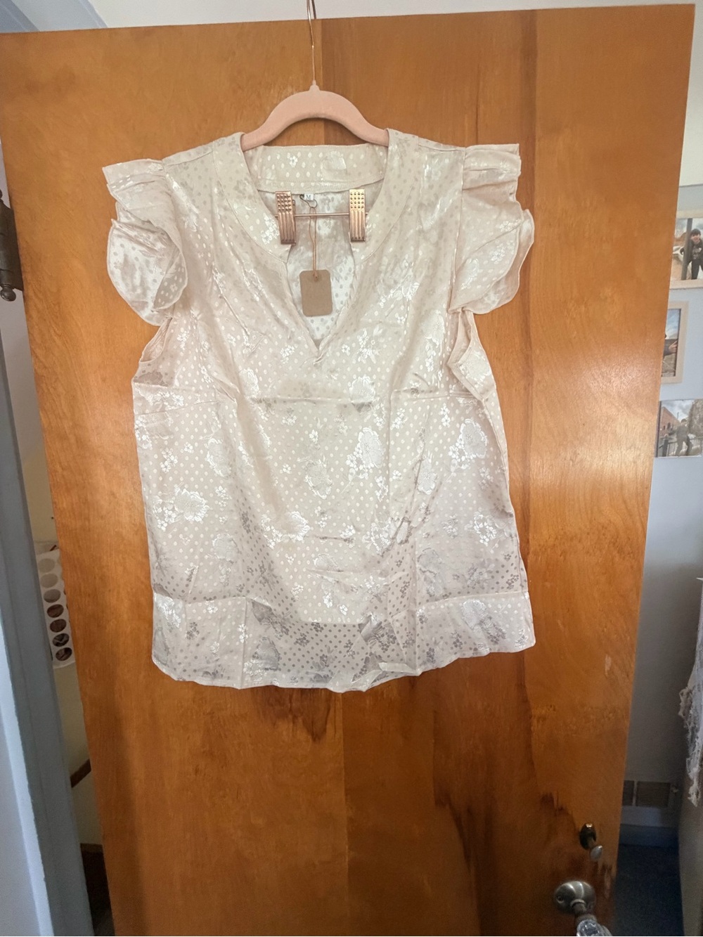 Women's Cream Flutter Sleeve V-Neck Top